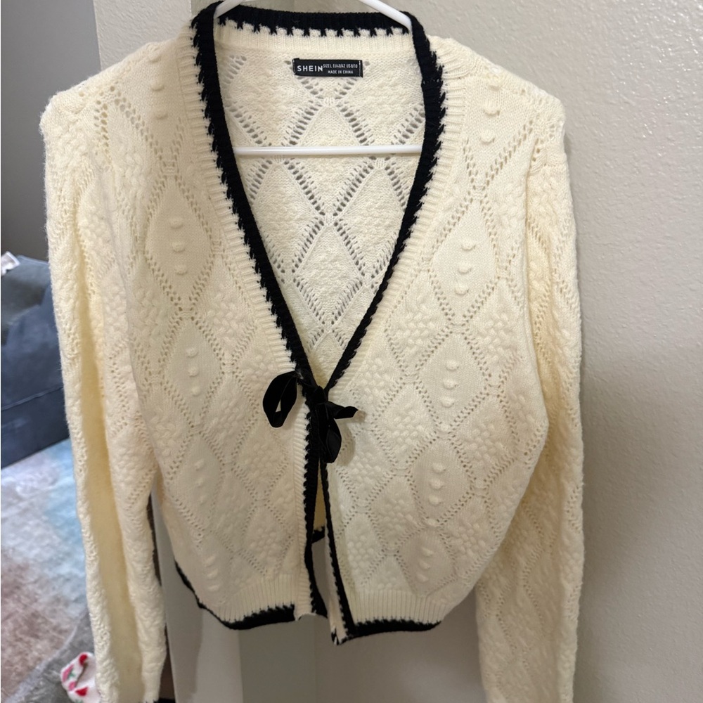 SHEIN Cream and Black Knit Cardigan